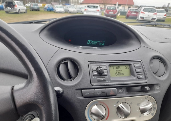 Toyota Yaris cena 6900 przebieg: 123000, rok produkcji 2005 z Wągrowiec małe 56